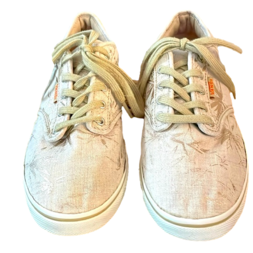 VANS SIZE 8 WOMEN